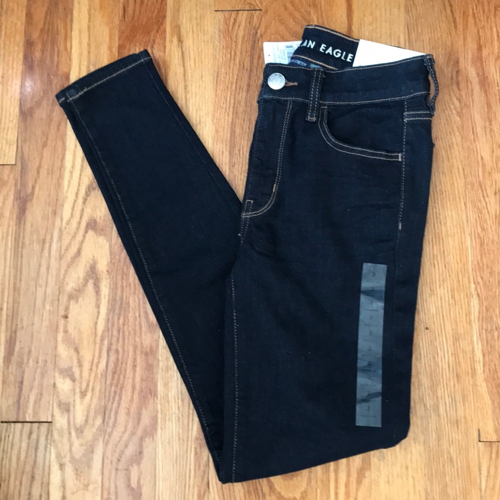 BNWT American Eagle Hi-Rise Jegging sz 2